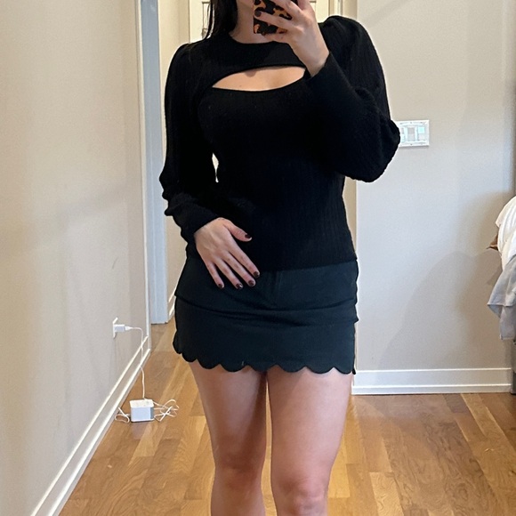 DESIGN History Pure Cashmere Keyhole Sweater - Picture 2 of 6